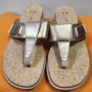 Clarks Metallic Gold Women's Sandals